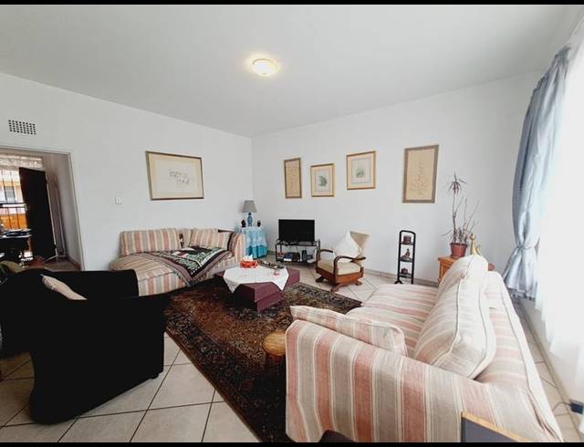 2 BEDROOM APARTMENT FOR SALE IN PRIMROSE